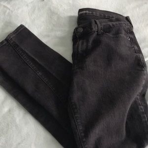 Black Skinny Jeans